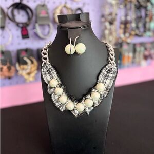 Paparazzi Black and White Statement Necklace Set